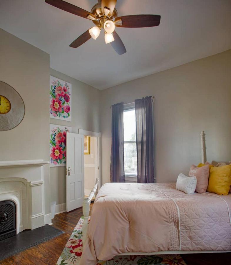 Huge 5 Bed, 5 Bath In Historic Downtown Savannah Buitenkant foto
