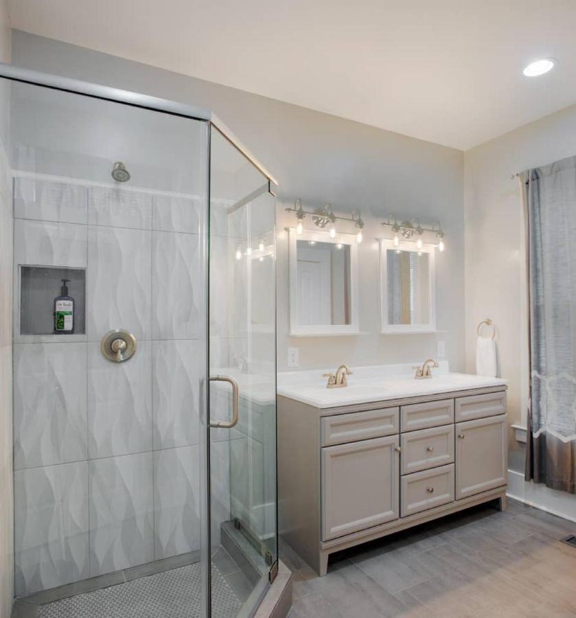 Huge 5 Bed, 5 Bath In Historic Downtown Savannah Buitenkant foto